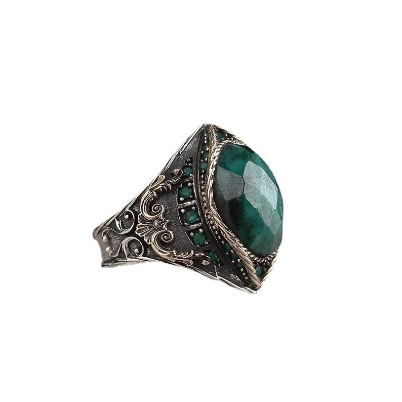 Inlaid Sea Blue Zircon Fashion Retro Ring